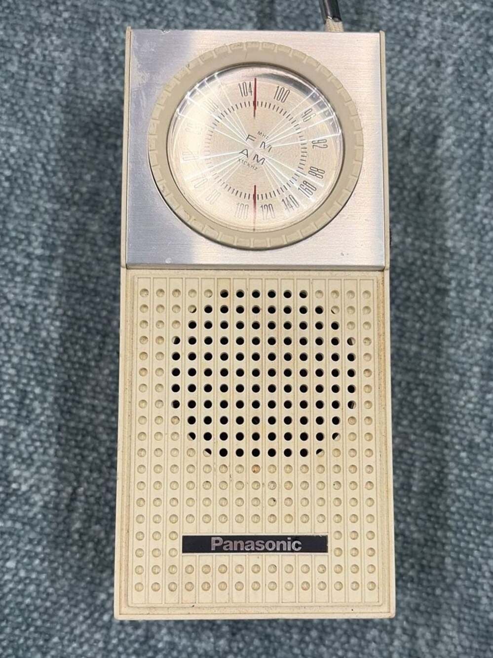 Panasonic Model RF-513 AM/FM Solid State Portable Transistor Radio Parts only